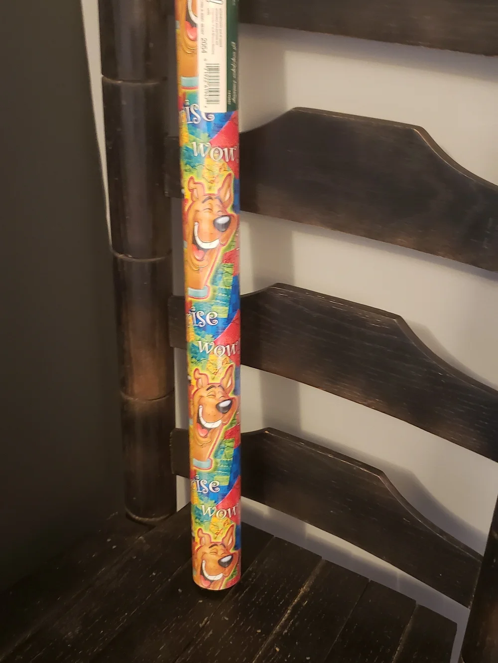 Vintage Scooby-Doo Bright Gift Wrap Roll - Colorful Cartoon Wrapping Paper